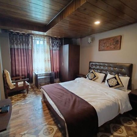 Marigold Manor Homestay Darjeeling  Buitenkant foto