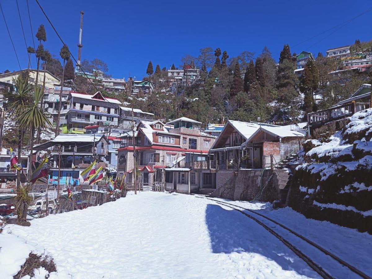 Marigold Manor Homestay Darjeeling  Buitenkant foto